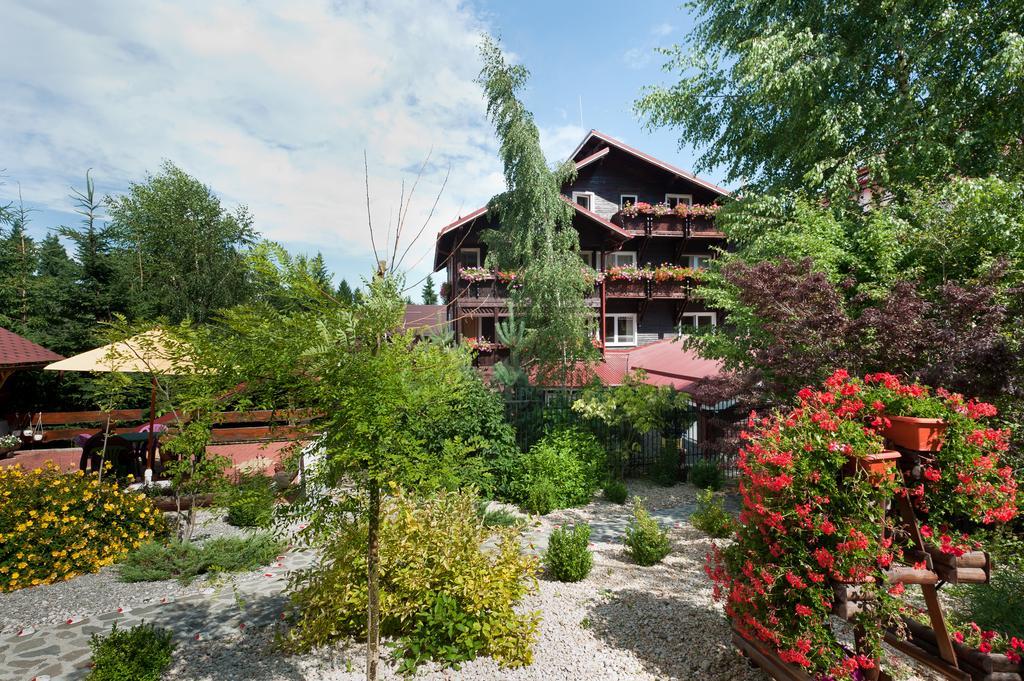 Pension Restaurant Speranta プレデアル エクステリア 写真