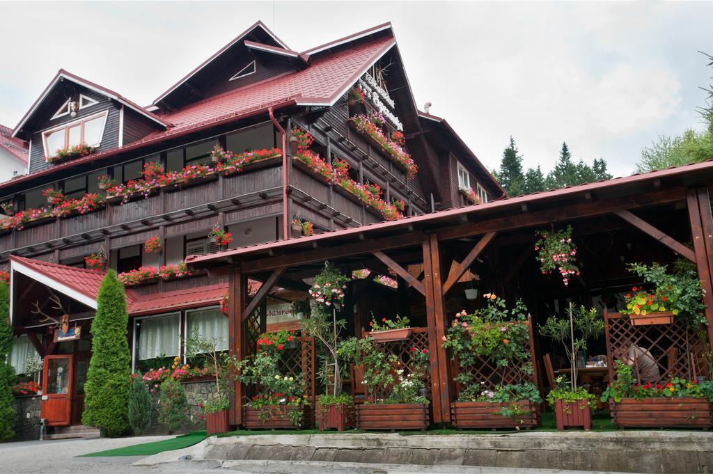 Pension Restaurant Speranta プレデアル エクステリア 写真