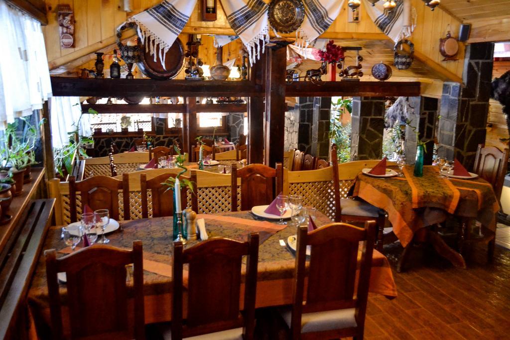 Pension Restaurant Speranta プレデアル エクステリア 写真